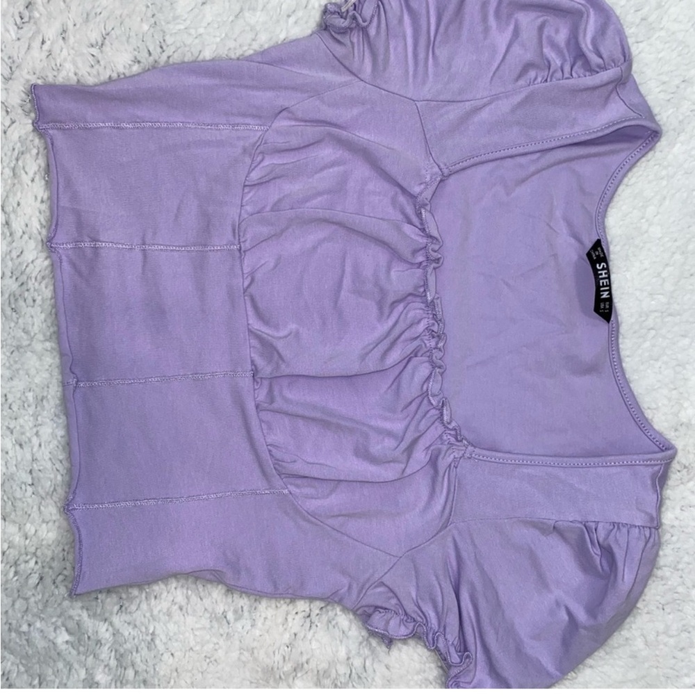 Bundle of women’s shirts (4) 🌸🌸